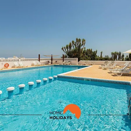 #016 T2 Windmill By Holidays