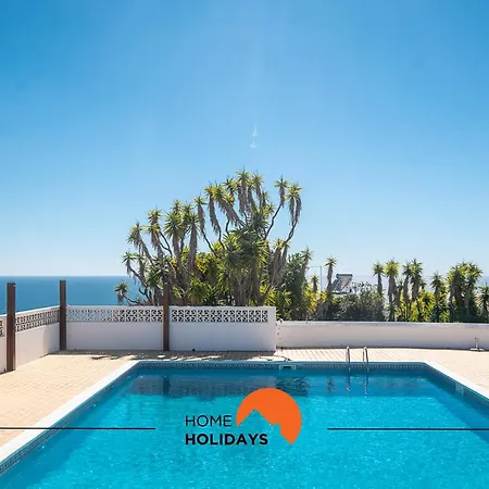 #016 T2 Windmill By Holidays Apartment