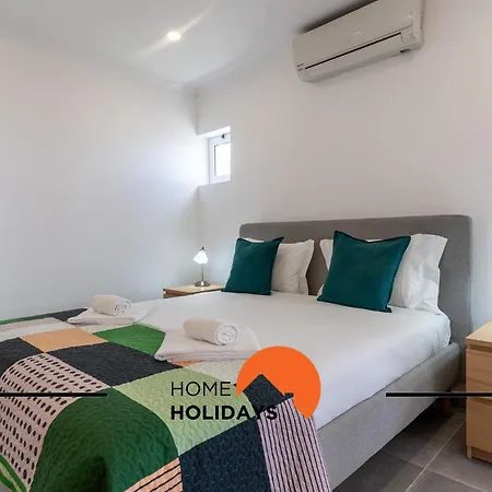 #016 T2 Windmill By Holidays Apartment *